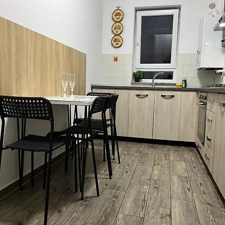 Pya Residence Brasov Bagian luar foto